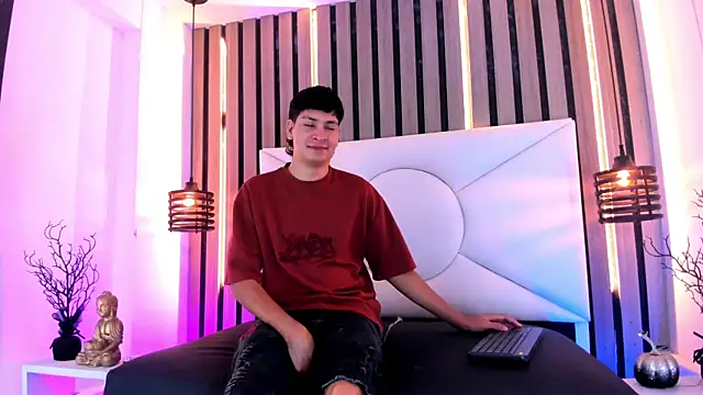 Jhojan twink online show from October 31, 12:13 pm