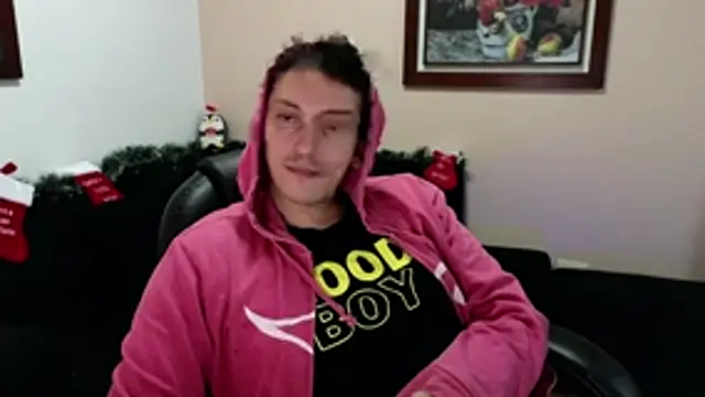 Snapshot of hardaftercum chatting on December 4, 3:38 am hardaftercum online show from December 4, 3:38 am