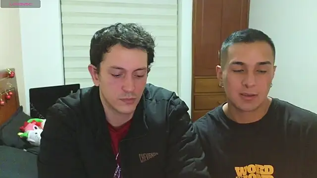 Snapshot of hardaftercum chatting on December 17, 3:11 am hardaftercum online show from December 17, 3:11 am