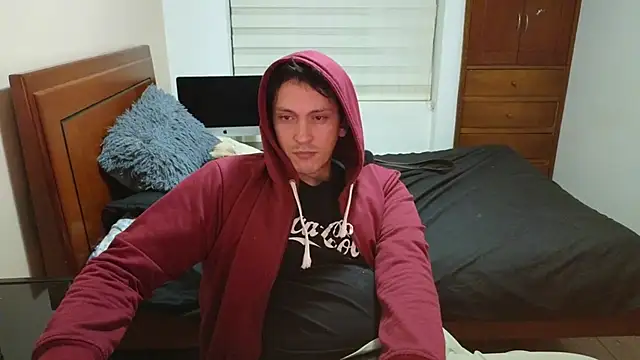 Snapshot of hardaftercum chatting on November 7, 2:49 am hardaftercum online show from November 7, 2:49 am