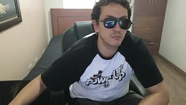 hardaftercum online show from March 17, 10:08 pm
