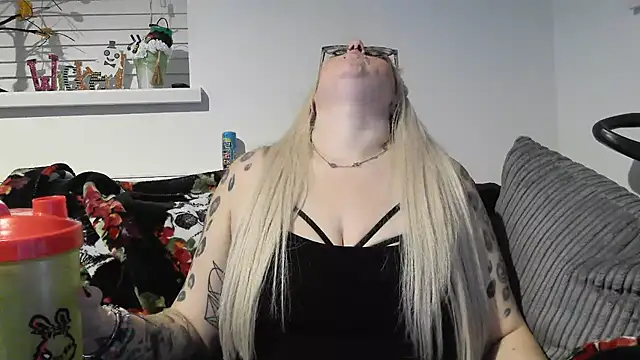 Sizzling Indie36 online show from October 29, 9:25 pm