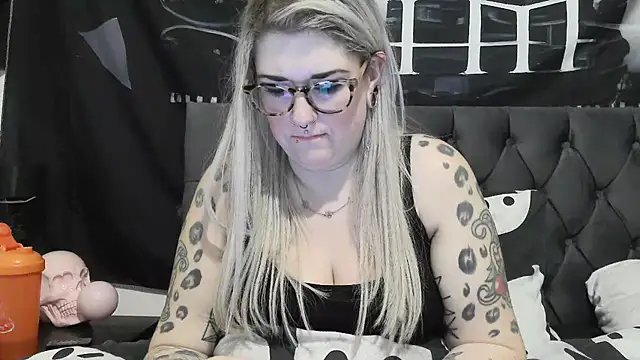 Sizzling Indie36 online show from December 15, 12:16 am