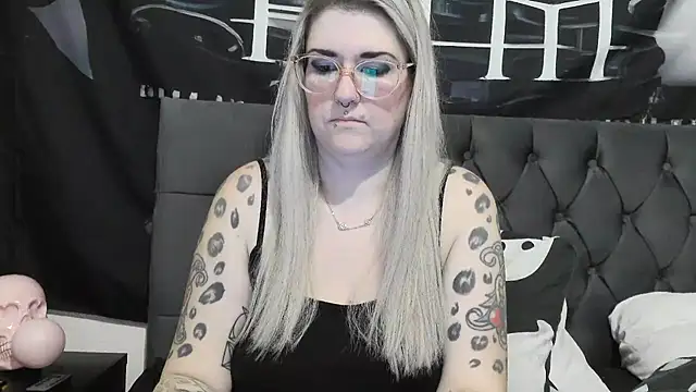 Sizzling Indie36 online show from December 16, 10:47 pm