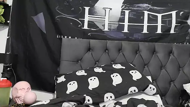 Sizzling Indie36 online show from October 26, 11:49 pm