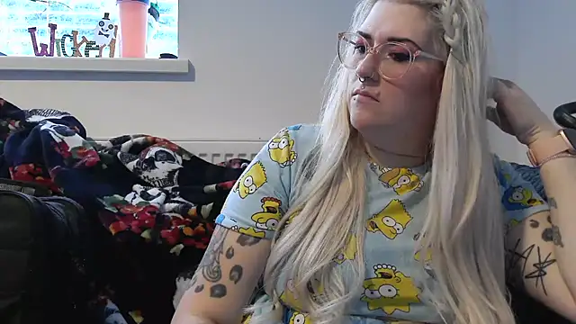 Sizzling Indie36 online show from October 25, 3:12 pm