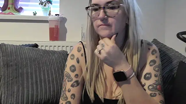 Sizzling Indie36 online show from November 16, 11:26 am