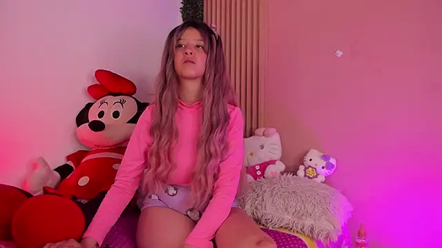 Snapshot of Sophie_joyy chatting on February 25, 9:31 am Sophie joyy online show from February 25, 9:31 am