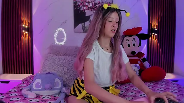 Sophie joyy online show from March 5, 4:42 am