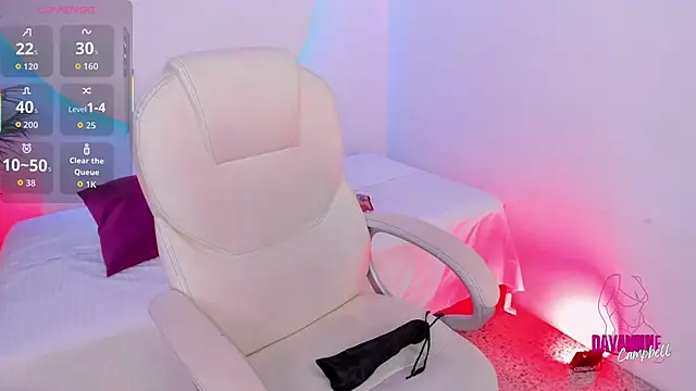 Dayanne campbelll online show from December 22, 11:38 pm