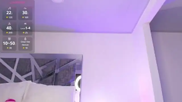 Meghann sweet1993 online show from April 9, 5:31 am