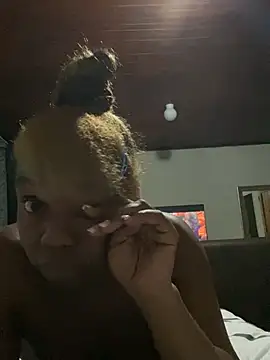 Snapshot of Lahtinah24 chatting on March 19, 9:58 pm Lahtinah24 online show from March 19, 9:58 pm