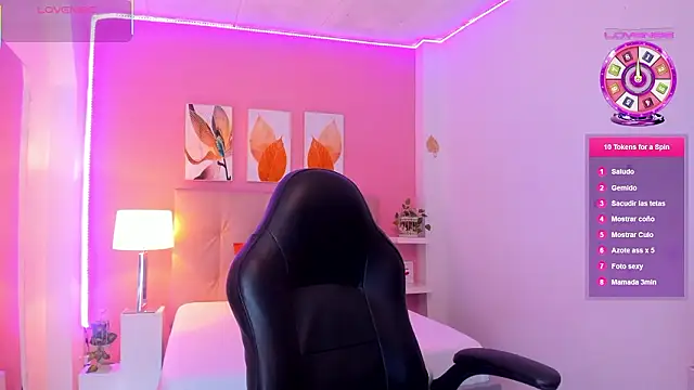 Molly h0t online show from February 3, 12:21 pm