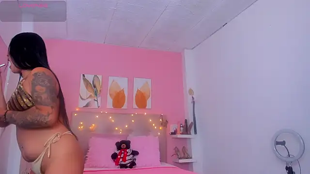 Molly h0t online show from November 18, 12:19 pm