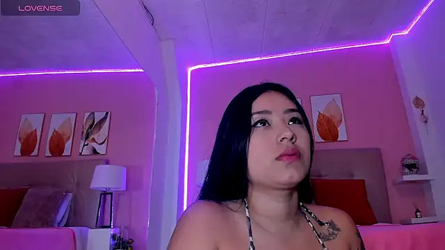 Molly h0t online show from March 28, 12:39 pm