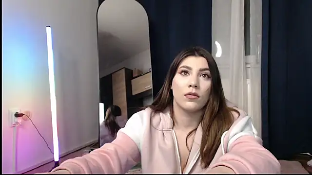 Natasha Cameron22 online show from March 1, 6:41 pm