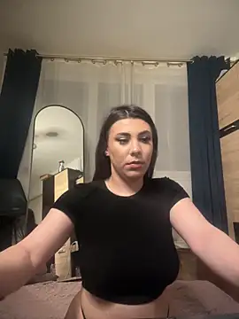 Snapshot of Natasha_Cameron22 chatting on May 8, 8:45 pm Natasha Cameron22 online show from May 8, 8:45 pm