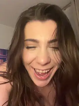 Natasha Cameron22 online show from April 4, 9:43 pm