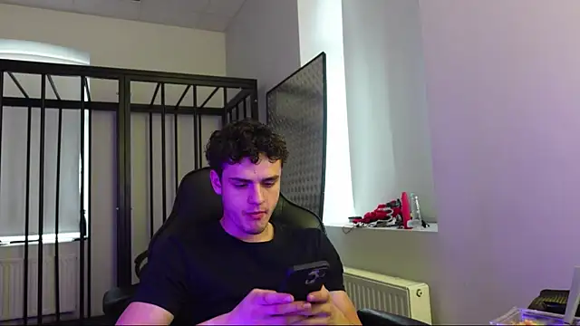 Brad Holloway online show from October 5, 12:40 pm