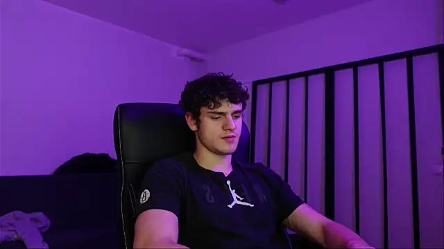 Brad Holloway online show from December 3, 2:16 pm