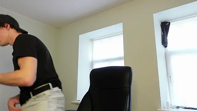 Brad Holloway online show from March 7, 1:27 pm