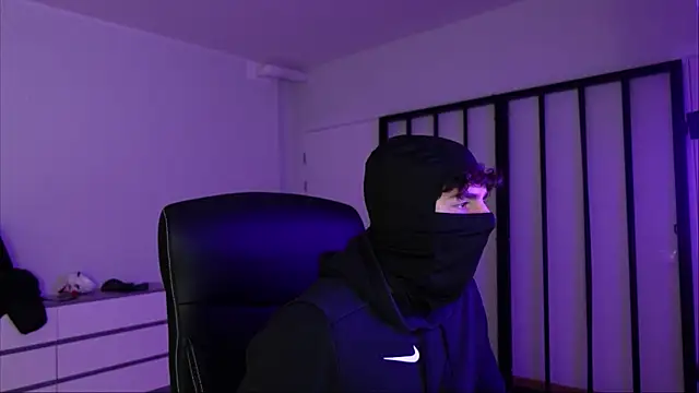 Brad Holloway online show from November 27, 3:12 pm