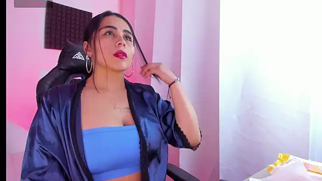 Snapshot of hannarusso chatting on September 30, 8:48 pm hannarusso online show from September 30, 8:48 pm