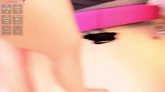 Layla arabelle online show from April 13, 8:57 pm