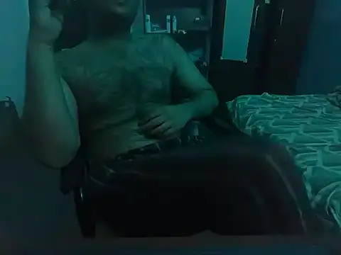 pleasantsquirrel online show from February 22, 8:10 pm