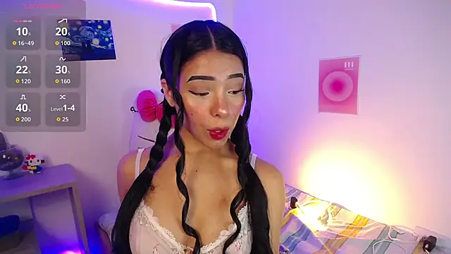 Emilybutterfly1 online show from September 21, 4:50 am