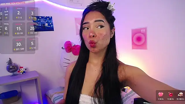 Emilybutterfly1 online show from September 18, 7:50 pm