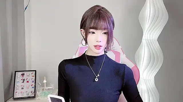 Snapshot of Gogo-888 chatting on September 20, 10:42 am Gogo-888 online show from September 20, 10:42 am