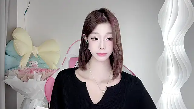 Snapshot of Gogo-888 chatting on November 24, 11:21 am Gogo-888 online show from November 24, 11:21 am