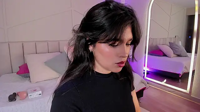 Eimmy bm online show from December 4, 7:24 pm