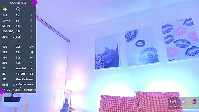 Valen ross  online show from March 6, 9:21 pm