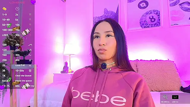 Valen ross  online show from March 11, 10:26 pm