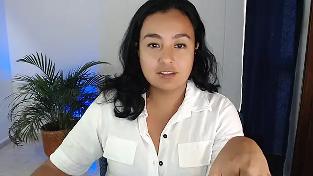 Snapshot of Themagicpotion chatting on July 9, 6:51 pm Themagicpotion online show from July 9, 6:51 pm
