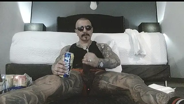 danilog515 online show from September 24, 3:35 am