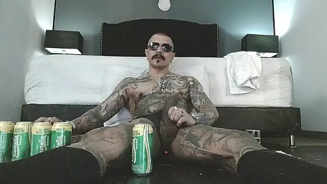 danilog515 online show from March 10, 10:14 pm