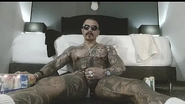 danilog515 online show from November 22, 4:55 am