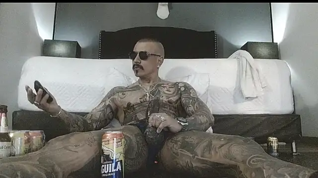 danilog515 online show from September 20, 4:17 am