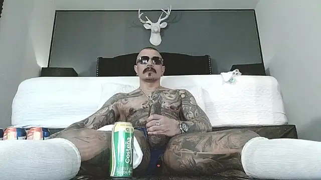 danilog515 online show from April 4, 3:02 am