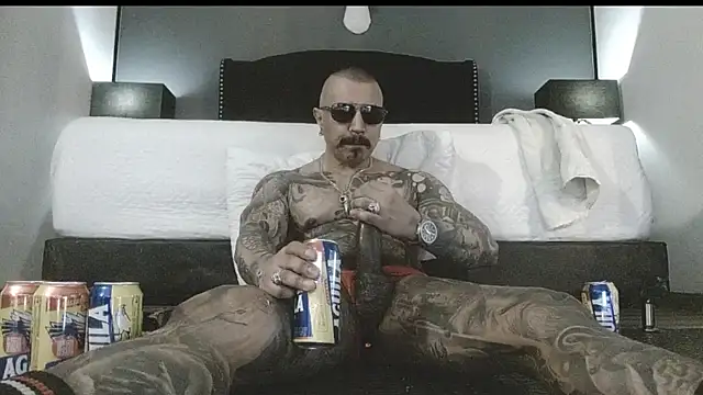 danilog515 online show from October 6, 3:08 am