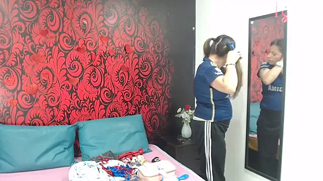 Snapshot of Samanta_SS chatting on May 30, 7:08 pm Samanta SS online show from May 30, 7:08 pm