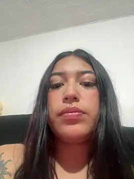 Snapshot of KatianPierce chatting on July 9, 10:53 pm KatianPierce online show from July 9, 10:53 pm