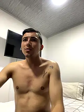 pareja curiosa19 online show from November 2, 11:32 pm