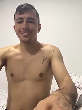 pareja curiosa19 online show from November 14, 1:31 am