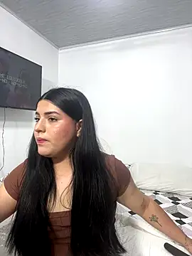 pareja curiosa19 online show from October 26, 2:56 am