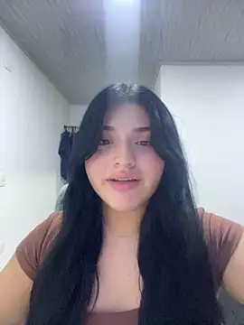 pareja curiosa19 online show from April 24, 2:24 am