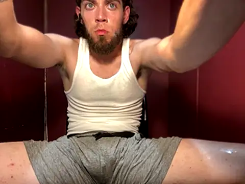 Snapshot of bwcizThrobbing chatting on October 17, 10:07 am bwcizThrobbing online show from October 17, 10:07 am